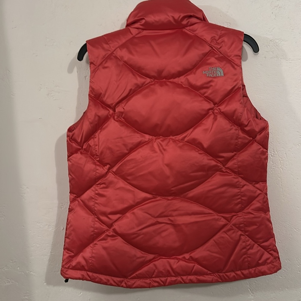 North Face 550 Fill Aconcagua Nuptse Down Quilted Puffer Vest Coral - Picture 7 of 10